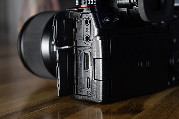 Lumix S5 II Ports